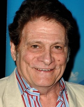 Tony Musante as Pete