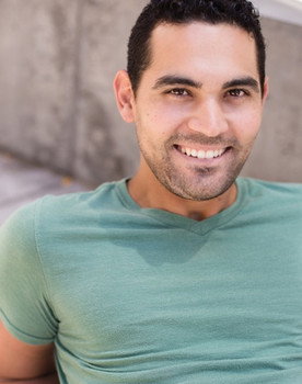 Miguel-Andres Garcia as Juan