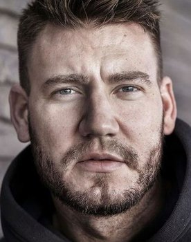 Nicklas Bendtner as 