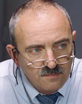 Daan Hugaert as William Aricò