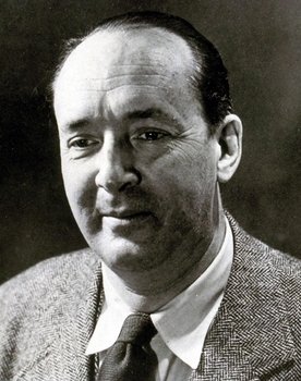Vladimir Nabokov as Cameo (uncredited)
