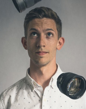 Brett Sayer as Street cleaner