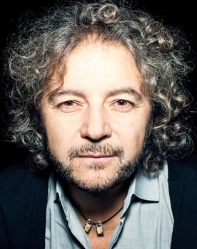 Daniele Finzi Pasca as Self