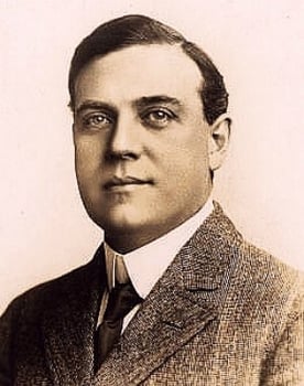 Paul Everton as Pa