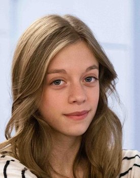 Laurie Babin as Emma-Rose