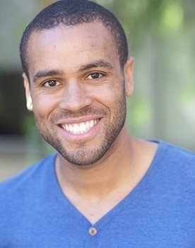 Hardy Awadjie as Male