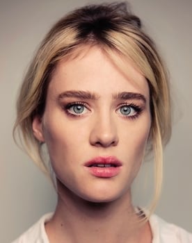 Mackenzie Davis