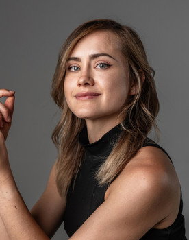 Deoudoné Pretorius as Alex