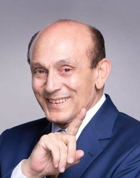 Mohamed Sobhi as 