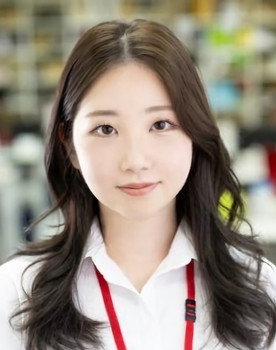 筱崎菜都香