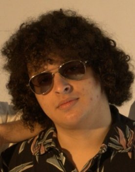 Gustavo Silvério as Liam Macquoid