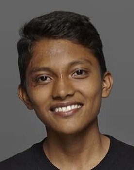 Juan Ramón López as El Shine