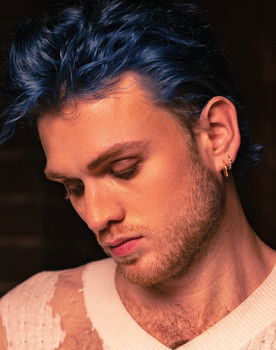 Tristan Evans as Self