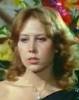 Zerrin Doğan as 