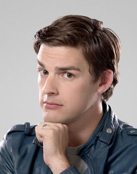 Matthew Patrick as Phone Guy