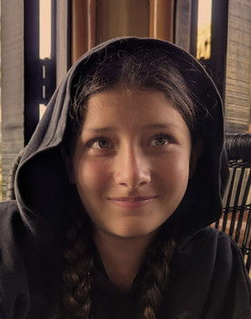 Halah Akbar Fielding as Child