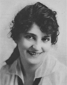 Helen Holmes as Helen