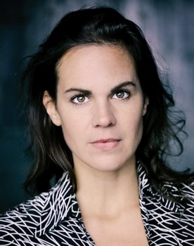 Nora Buzalka