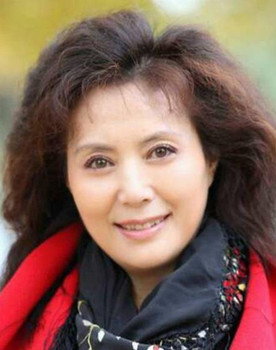 Wen Yujuan as Fang Mei