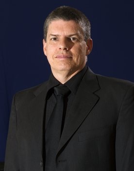 Emmett Loverde as Free Advice Guy 2