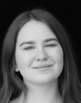 Camryn Sinwell as Amelia