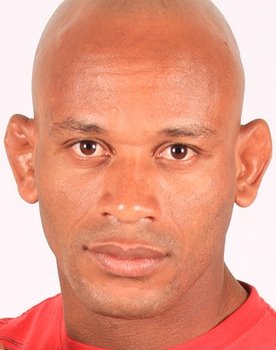 Delson Heleno as Self