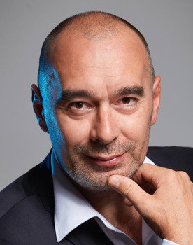 Jozef Novysedlák as 