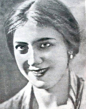 Нина Ли