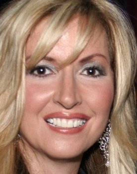 Martha Munizzi as Self