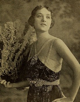 Aimee Dalmores