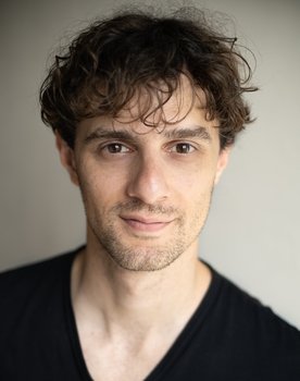 Giorgio Cantarini as 
