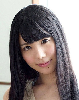 梨杏なつ