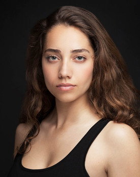 Özge Özaçar