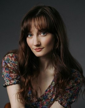 Gwyneth Evans as Sophia
