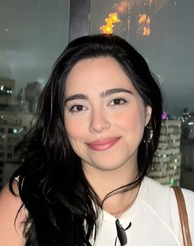 Duda Barata as Sofia