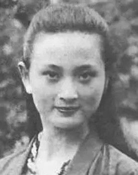 陈莎莎 as 石榴-范十一娘