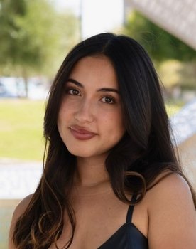 Andrea Barrios as Sarah
