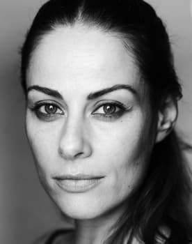 Vivian Ólafsdóttir as Magnea