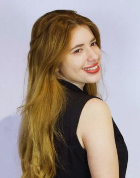 Stefany Santos