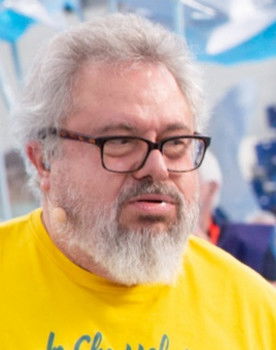 Pascal Besnard as Doctor