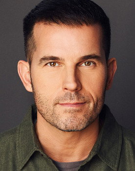 Benjamin Sprunger as William