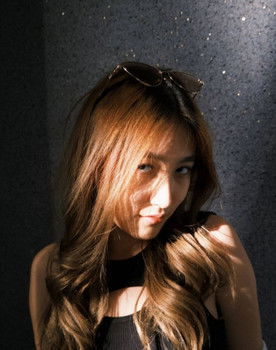 Altyn Adenova as Daniyar 8