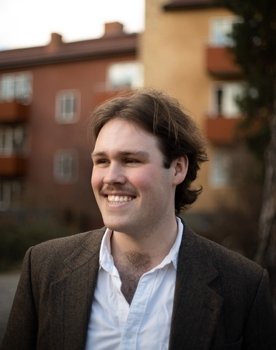 Niklas Edor Karlsson as Günter