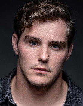 Wyatt Dorion as Evan