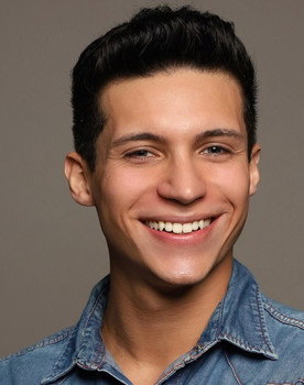 Raul Dimas as Clown 1 (Machete)