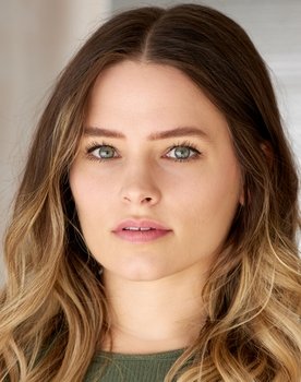 Samantha Laurenti as Mikaylah