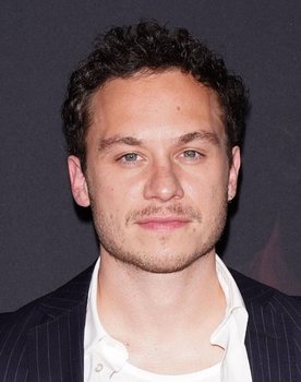 Finn Cole