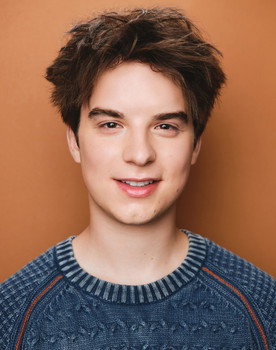 Andrew France as Chip