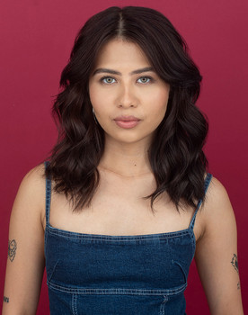 Kate Jellyn as Maria