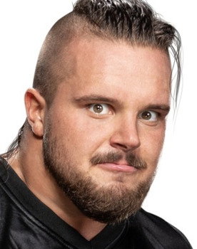 Joe Spivak as Tank Ledger